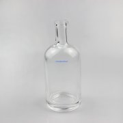 【高档玻璃伏特加酒瓶洋酒瓶白酒瓶】厂家直供500ml高档玻璃伏特加酒瓶洋酒瓶